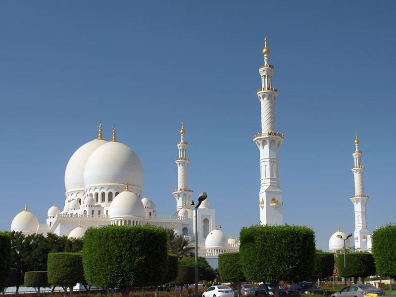 Глазами очевидцев: Белая мечеть. Мечеть шейха Зайда